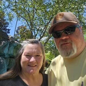 Meet your Posher, Selena lynn